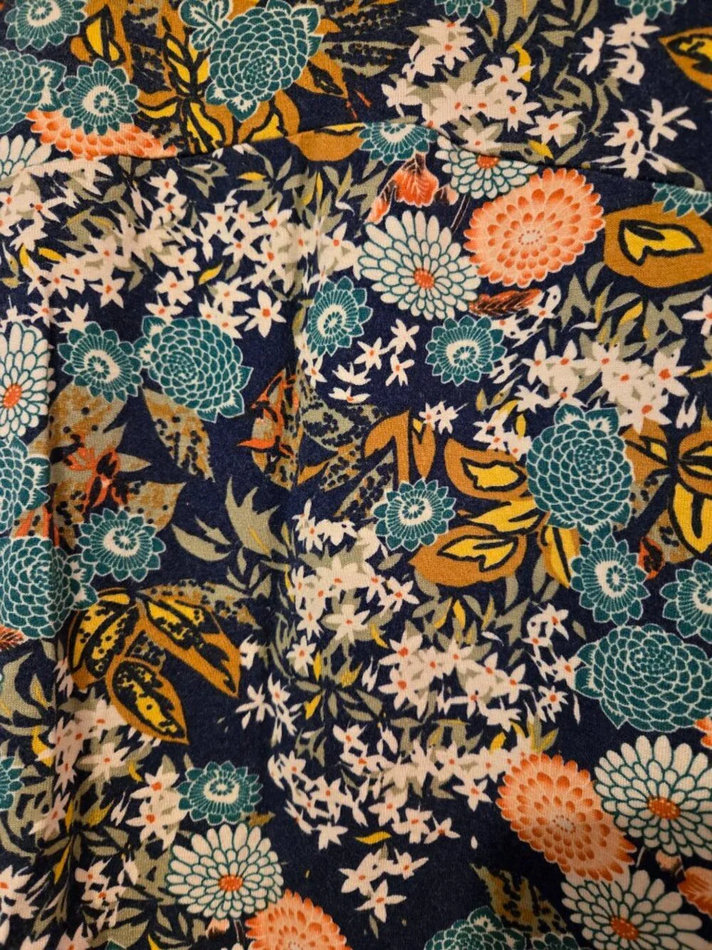 Two size XL Salaam tops, colorful floral patterns, 3/4 sleeves - Picture 3 of 4